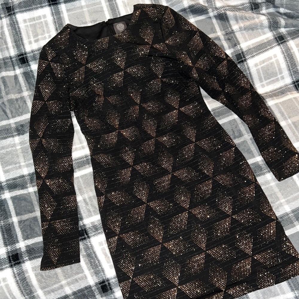 Vince Camuto Size 4 Cocktail Dress